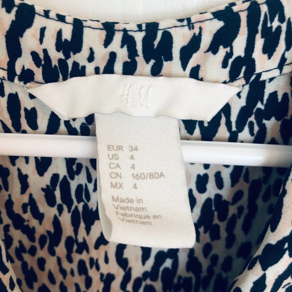 H&M Patterned Top - Picture 3 of 3